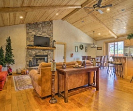 Big Bear Lake House with Mountain Views and Hot Tub!