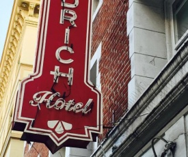 Aldrich Hotel