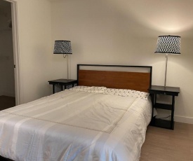 Luxury San Mateo Apartment - Cars Available