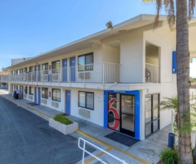 Motel 6-San Ysidro, CA - San Diego - Border