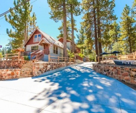 Cottage 1 Arctic Fox Family Retreat Perfect Location to Enjoy Big Bear