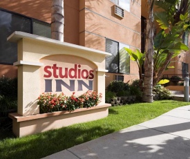 Studios Inn