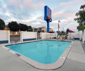 Motel 6-Santa Clara, CA