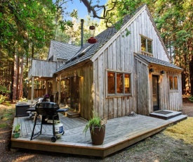 Pomo Creek Cabin