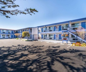 SureStay Hotel by Best Western Seaside Monterey