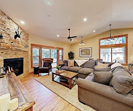 New Listing! Stylish All-Season Oasis, Near Slopes Home