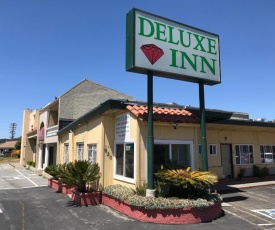 Deluxe Inn