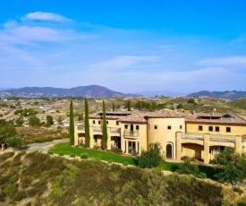 Palazzo Del Sol - Breathtaking Home w Veranda & Mountain Views