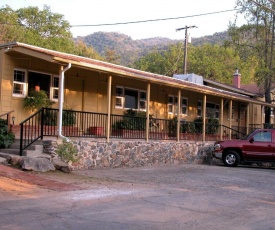 Sequoia Motel