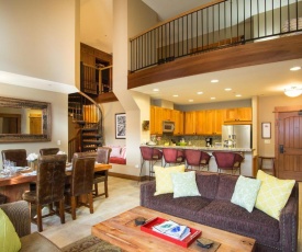 2 Bedrooms w/ Large Loft + 2.5 Baths - Sleeps 8. Free Grocery Delivery!
