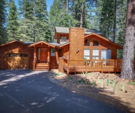 Beaver Pond Northstar Luxury Chalet with Hot Tub