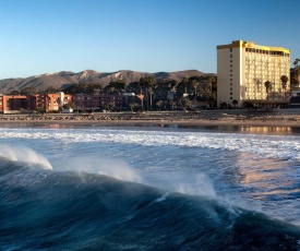 Crowne Plaza Hotel Ventura Beach, an IHG Hotel