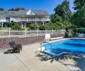 Brook Knoll · NEW! Beautiful Mtn Retreat w/Pool Near Asheville!