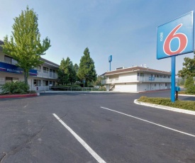 Motel 6 Weed - Mount Shasta