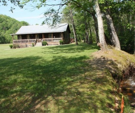 Climbing Bear Creekside Cabin