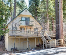 Brookside Cottage- Inside Yosemite National Park