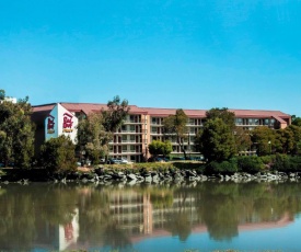 Red Roof Inn PLUS+ San Francisco Airport