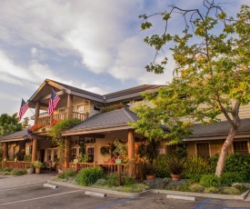 Cambria Pines Lodge