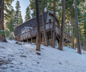 Sutter by AvantStay - Cozy Tahoe Solitude Cabin In Serene Forest Setting