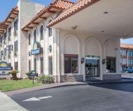 Days Inn by Wyndham Anaheim Near the Park