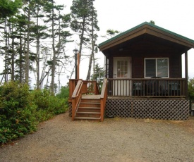 Pacific City Camping Resort Cabin 9