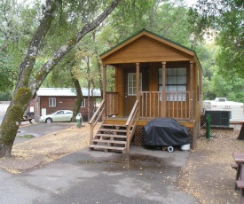 Russian River Camping Resort One-Bedroom Cabin 2