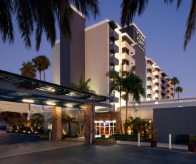 Four Points by Sheraton Los Angeles Westside