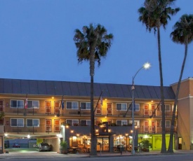 Travelodge by Wyndham Culver City