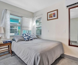 Cozy Studio, 1Bath, Hollywood Beach, Free Parking