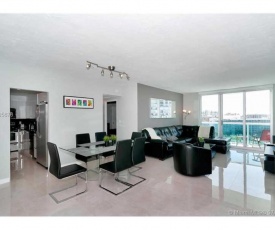 Miami Hollywood Awesome 2 Bedroom 2 Bathroom 003-22bvic