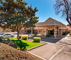 Best Western Plus Colony Inn