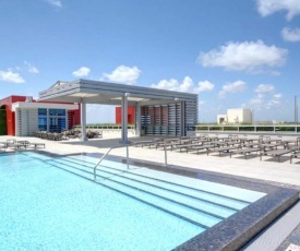 NEW!! Beachfront Condo Resort - ROOFTOP POOL