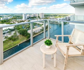 NEW2019 Spacious WaterView CornerSuite 19thFLOOR!