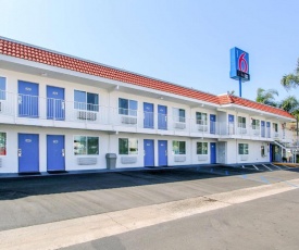 Motel 6-La Mesa, CA - San Diego