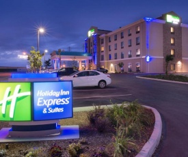 Holiday Inn Express & Suites Bakersfield Airport, an IHG Hotel