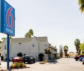 Motel 6-Bakersfield, CA - East