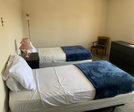 Double Bed Hotel Style Suite-B00