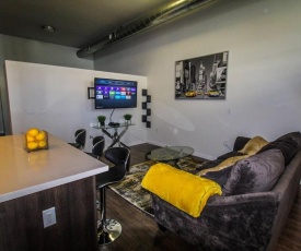 DTLA Luxury Loft next to Staple Center