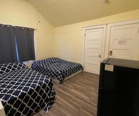 Private Large LA Bedroom w/ Private Half-Bathroom & AC & WIFI & Private Fridge