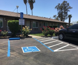 Maple Inn and Suites Los Banos