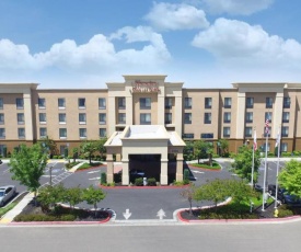 Hampton Inn & Suites Madera