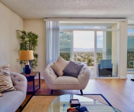 Beach Front Penthouse in Marina del Rey/ Venice Beach