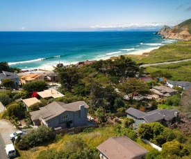 Stunning Oceanview Coastal Home Beach Trails Family Activities