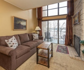 507G - Beautiful Furnished Lakefront 2 Bedroom Condo, Free WIFI!