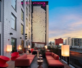 Moxy Oakland Downtown