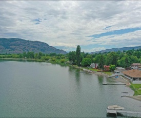 Lake Level Cottages