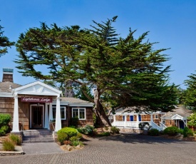 Lighthouse Lodge & Cottages