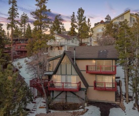 A-Frame Delight is a beatiful recently remodeled home, super close to the slopes!