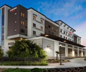 Courtyard by Marriott Redwood City