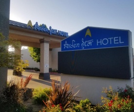 Arden Star Hotel